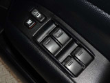 電動格納式ドアミラー・パワーウインドウを装備しています。