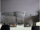 天井にはスリムサーキュレーター装備☆空気を循環してくれるので後席も快適に過ごして頂けます。