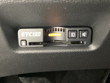 ETC2.0がついています。高速道路の料金所の通過も楽々です。 カードの取り出しもしやすい場所についています。