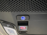 ホンダコネクトも装備しております。いざという時にスイッチ一つで助けに駆けつけてくれるんです。詳しくはスタッフまで