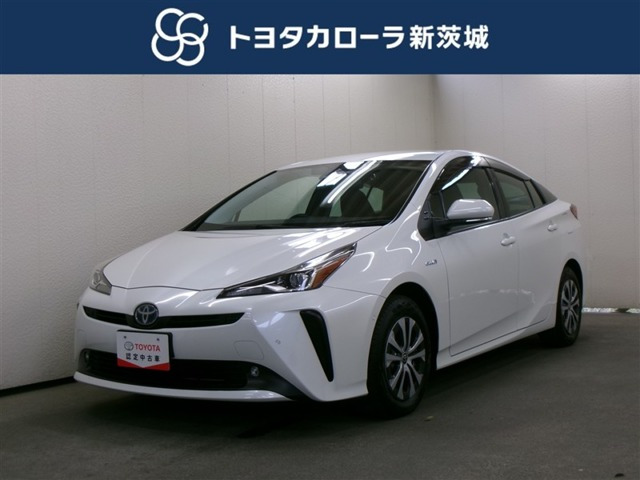トヨタ プリウス 