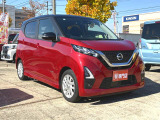 新車と同様の保証(有料)がつけられます。また各地域の店舗に最新の大型整備工場とプロメカニックが常駐しておりアフターメンテナンスもお任せください。