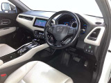 見通しのよいすっきりとした視界で、誰でも運転しやすいです。運転のしやすさは疲れにくさにも繋がりますよ♪