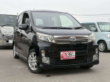 キッズスペースもございます♪お子様連れの方もごゆっくりとお車を見ていただけます☆