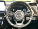 【純正革巻きステアリング】上質な革を使用することで、手にしっかり馴染みとても運転しやすいハンドルです♪