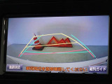 バックガイドモニターを装備しています、車庫入れもラクラクです。