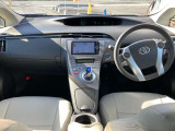 全車室内クリーニング!お客様の気持ちの良いカーライフのために、スタッフ一同全力を尽くします。