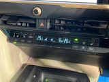 【シートベンチレーション】夏場は涼しい風でお尻や背中の熱やムレを防ぎ、冬はエアコンよりも早く温まってポカポカに!季節を問わず快適に過ごせます。