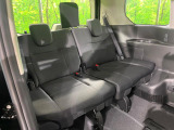 3列目シートはもちろん状態良好☆大人でもゆったりと座って頂けますので、大人数でのお出かけもラクラクです♪ご家族で、気の知れた仲間で、ドライブに行くのが楽しみですね♪