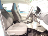 楽な姿勢で座ることが出来るので長時間の運転でも疲れにくいですし体もぶれにくいですよ。