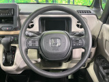 【ステアリングスイッチ】運転中、前方から目線をそらすことなく、オーディオ等の操作が可能な便利機能!安心&快適なドライブを演出してくれます♪