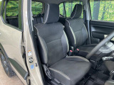 運転席シート廻りは使用感も少なく、良好な状態となっています。丁寧に使われていたことがよくわかりますね。