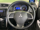 【純正革巻きステアリング】上質な革を使用することで、手にしっかり馴染みとても運転しやすいハンドルです♪