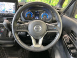 【純正革巻きステアリング】上質な革を使用することで、手にしっかり馴染みとても運転しやすいハンドルです♪