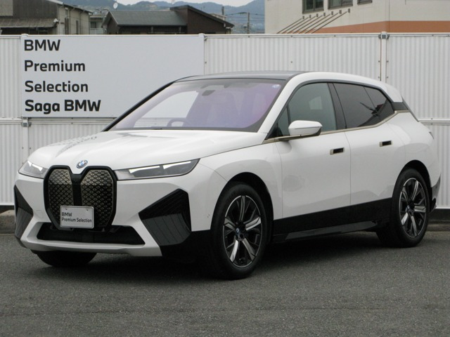 iX xドライブ50 4WD 