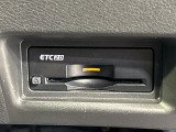 【ETC】高速道路の料金所をストレスなく通過!話題のスポットやサービスエリアに多い「スマートIC」利用時は必須のアイテムです。当店でセットアップを実施、ご納車当日からすぐにご利用いただけます!