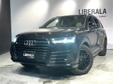 アウディ Q7 ブラック スタイリング 4WD