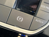 ●オートホールド:高級車に多く装備されている、電動パーキングブレーキです。信号待ちの際でもブレーキを踏み続けておく必要がなくなります!