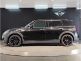 気密性の高いMINIは外観のかわいらしさとは裏腹に、外の雑音を遮り、高級感のある快適なドライブをお楽しみいただけます。