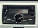 【純正CD】遠出の際もCDとラジオがあるので退屈せず楽しいカーライフをお過ごし頂けます!
