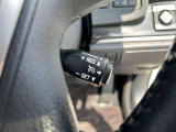 クルーズコントロール装備で高速道路での長距離走行が楽に!!自動で速度を保つクルーズコントロールが、衝突軽減システムと連携し、前方の車両を感知して車間を保つように速度調節してくれます。
