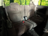 3列目シートはもちろん状態良好☆大人でもゆったりと座って頂けますので、大人数でのお出かけもラクラクです♪ご家族で、気の知れた仲間で、ドライブに行くのが楽しみですね♪