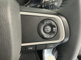 【アダプティブクルーズコントロール】長距離の運転が快適に♪設定した車速を上限に前方の車両との距離をキープ!ハンドルのスイッチで操作できるため、アクセルやブレーキでの疲れを軽減します☆