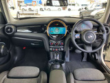 お洒落な室内もMINIの魅力です!