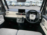 ダイハツ認定中古車取扱いの正規ディーラー店舗となります。メーカー保証はもちろん中古車保証も全国最寄りのダイハツ正規ディーラーにてご利用いただけます(一部除く)