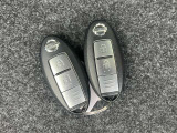 スマートキー2本つきです。