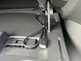 USBソケットが付いてます。快適なドライブを楽しめます
