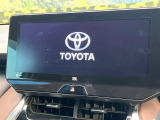 【12.3インチワイドナビ】高級感とインパクトのある大型ワイドナビを装備。各種オーディオ操作はもちろん、横長ワイド画面でのマップ2分割表示など、利便性も高いナビです♪