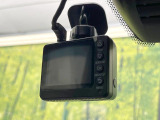 【ドライブレコーダー】ドライブレコーダー装備!走行中はもちろん、あおり運転や事故に遭遇した際、映像で記録し、万一のリスクに備えます。※記録用SDカードはお客様ご自身でご準備いただく必要があります。