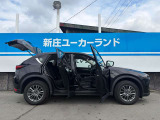 走りにこだわりながら、収納力も持ち合わせた快速ステーションワゴン!