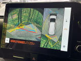 【パノラミックビューモニター】専用のカメラにより、上から見下ろしたような視点で360度クルマの周囲を確認することができます☆死角部分も確認しやすく、狭い場所での切り返しや駐車もスムーズに行えます。