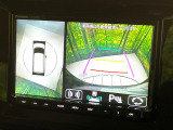 【全方位モニター用カメラ】専用のカメラにより、上から見下ろしたような視点で360度クルマの周囲を確認することができます☆死角部分も確認しやすく、狭い場所での切り返しや駐車もスムーズに行えます。