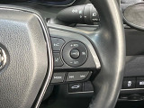【レーダークルーズコントロール】高速道路での長距離走行が楽に!!自動で速度を保つクルーズコントロールが、衝突軽減システムと連携し、前方の車両を感知して車間を保つように速度調節してくれます!!