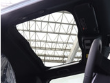 『1台』のお車に対して、こだわって仕入れを行っております。オプション装備装着車となります!