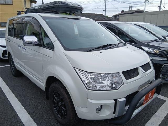 デリカD:5 2.2 シャモニー 4WD 禁煙車 ALPINEナビ バックカメラ