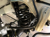 お車を安心してお乗りいただく為には、足回りの定期点検が欠かせません。サービスサポート(有償保証)では無料点検もご提供しており、安心のカーライフをお過ごしいただけるサポート体制が整っています。
