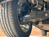 お車を安心してお乗りいただく為には、足回りの定期点検が欠かせません。サービスサポート(有償保証)では無料点検もご提供しており、安心のカーライフをお過ごしいただけるサポート体制が整っています。