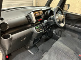 U-Selectは、Honda認定中古車ディーラーです!!安心です!!基本点検整備基準に準じた点検・整備を実施して、販売しています!!