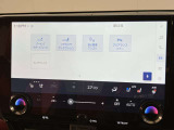 お客様にご満足していただき、素敵なレクサスライフをお過ごしいただけるよう、お車選びのお手伝いをさせていただきます。