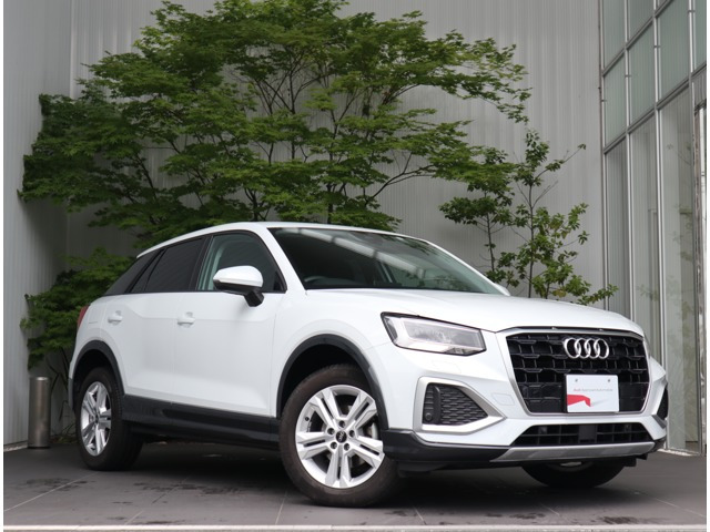 Q2 35 TFSI アドバンスド 