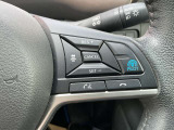 ハンドルにプロパイロットのスイッチがついてます、プロパイロット【同一車線運転支援技術】搭載。高速道路上で設定すればドライバーに代わってアクセル、ブレーキ、ステアリングを自動制御します。