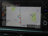 【SDナビ】地図データをSDカードで読み取ります!【全方位モニター】全方位モニター搭載で車庫入れ安心!バック中の死角部分がモニターに映し出されるので安全性がアップします!!