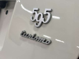 595エンブレム