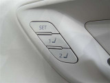 運転席のシートポジションを記憶・再現できるメモリー機能を搭載しています。