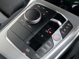 BMWライフをさらに素晴らしいものにするために、BMWカードもご用意しております。ご利用金額1,000円ごとに1ポイントたまります。BMW正規ディーラーでのご利用につきましてはポイントが2倍になります。