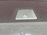 【ホンダセンシング】走行中に前方の車両等を認識し、衝突しそうな時は警報とブレーキで衝突回避と被害軽減をアシスト。より安全にドライブをお楽しみいただけます。